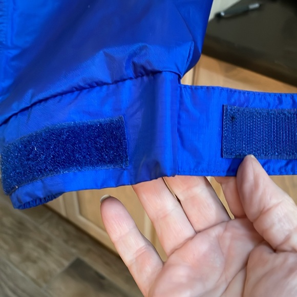 Bass Pro windbreaker with Harley Davidson logos. - Picture 5 of 8